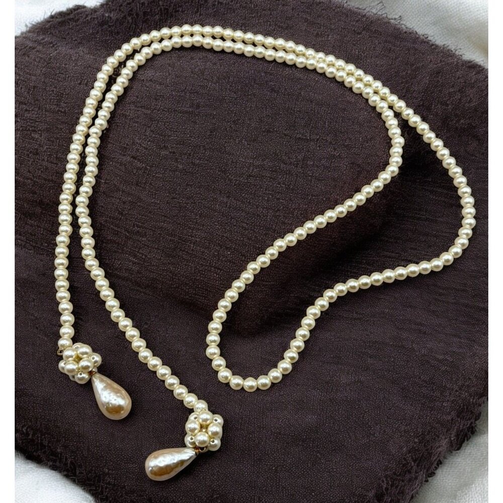 Faux Pearl Beaded Lariat Necklace with Teardrop Pendants Vintage Flapper Style